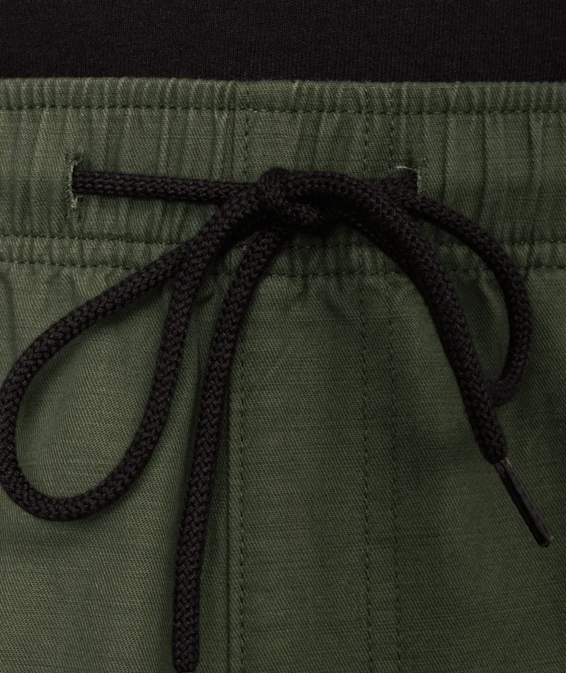 Billow Tapered Cargo Trousers in Squadron Green