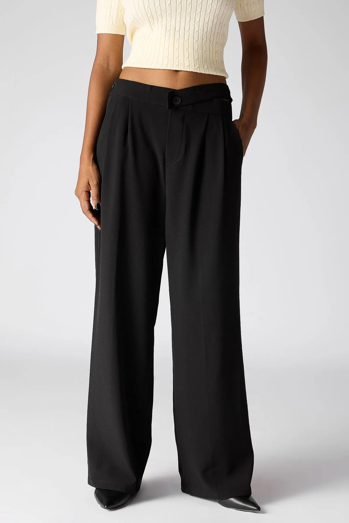 Black Tapered Korean Pants