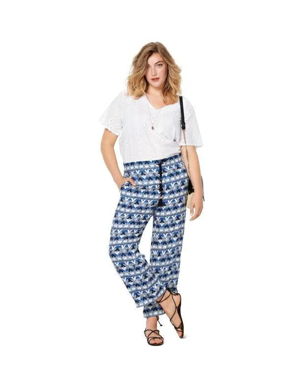 Burda Pattern 6218 Women's Trousers/Pants – Straight Leg – 
Patch Pockets