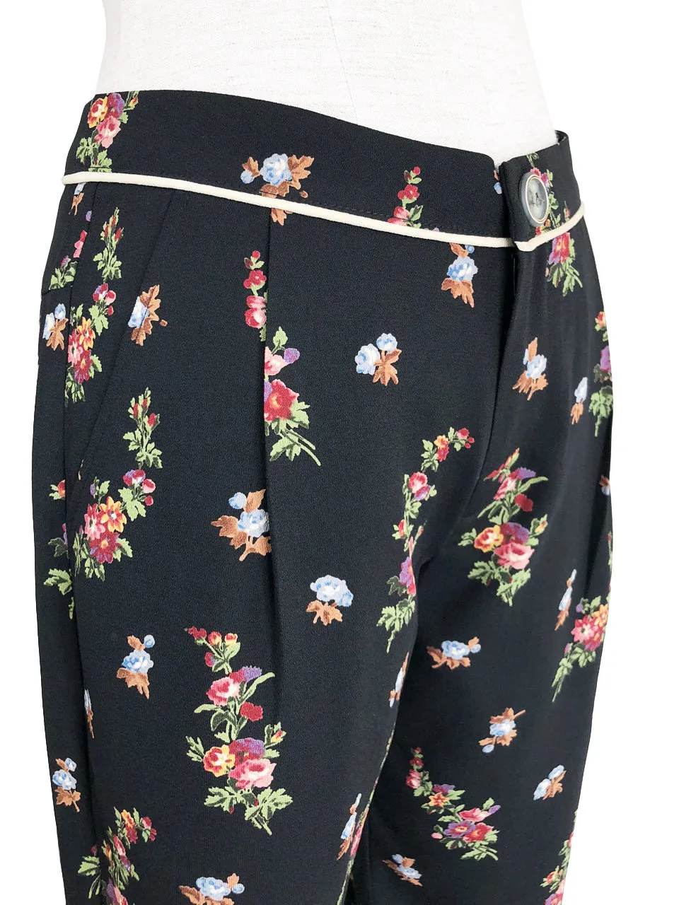 Final Sale! Black Floral Prints Pleat Front Tapered Trousers