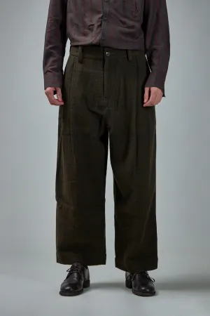 Front Pleats Tapered Trousers