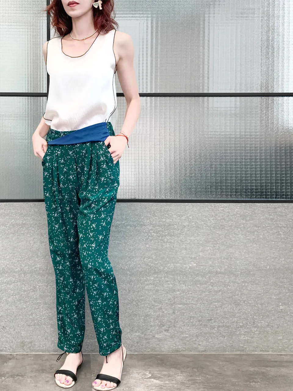 Last Chance! Green Floral Print Contrast Twist Waist Taper Trousers