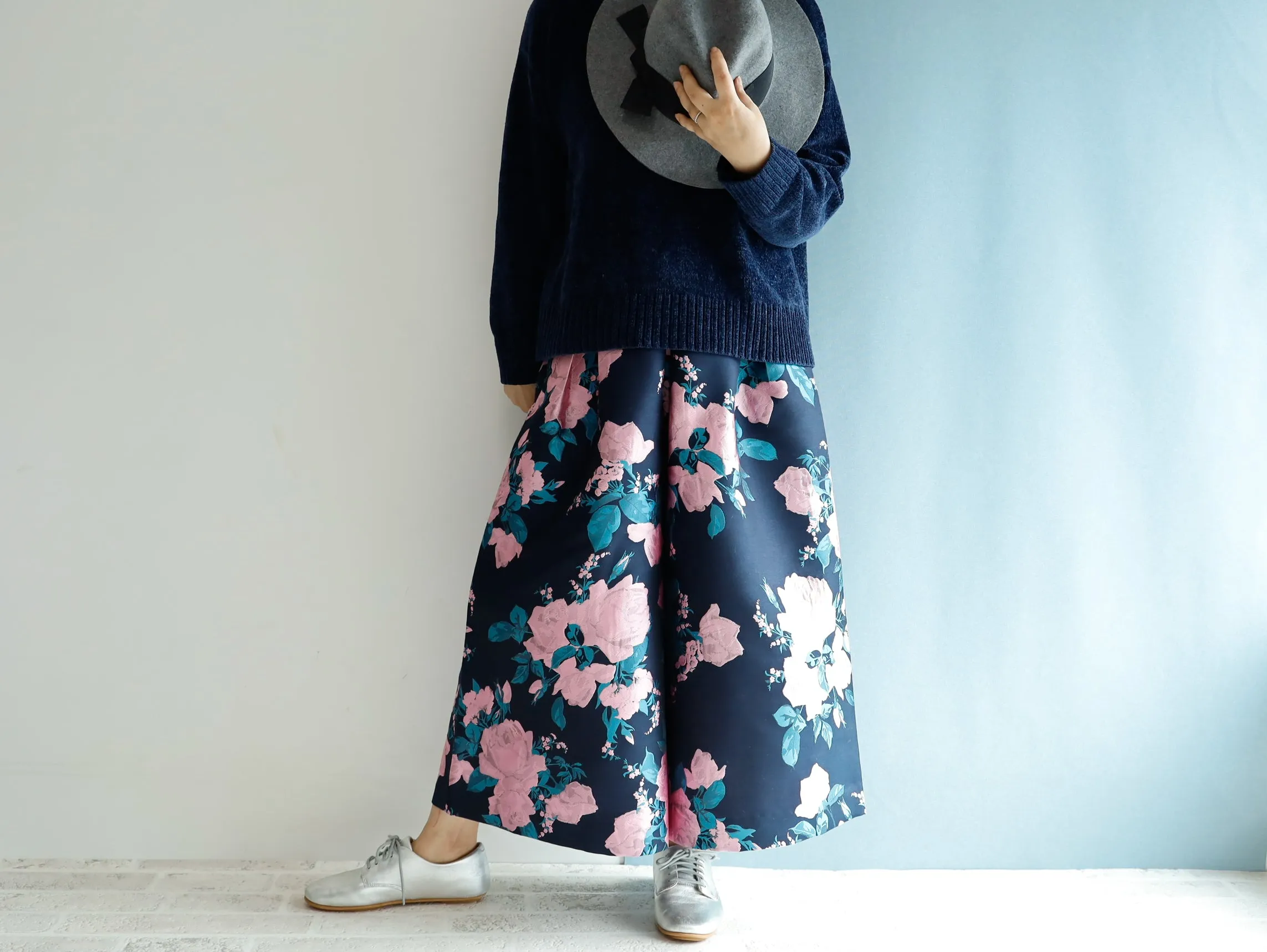 <P06RP85>  EUROPEAN ROSE PINK  GAUCHO trousers