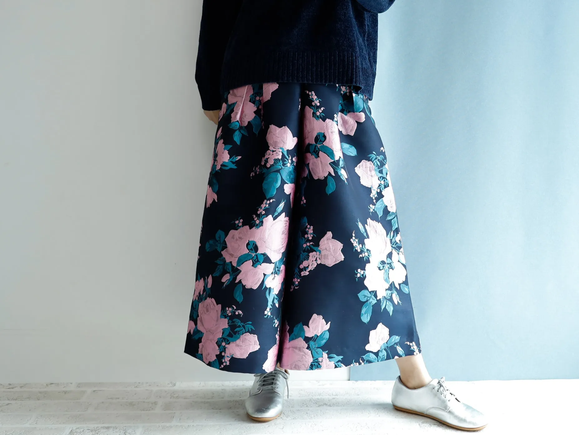 <P06RP85>  EUROPEAN ROSE PINK  GAUCHO trousers