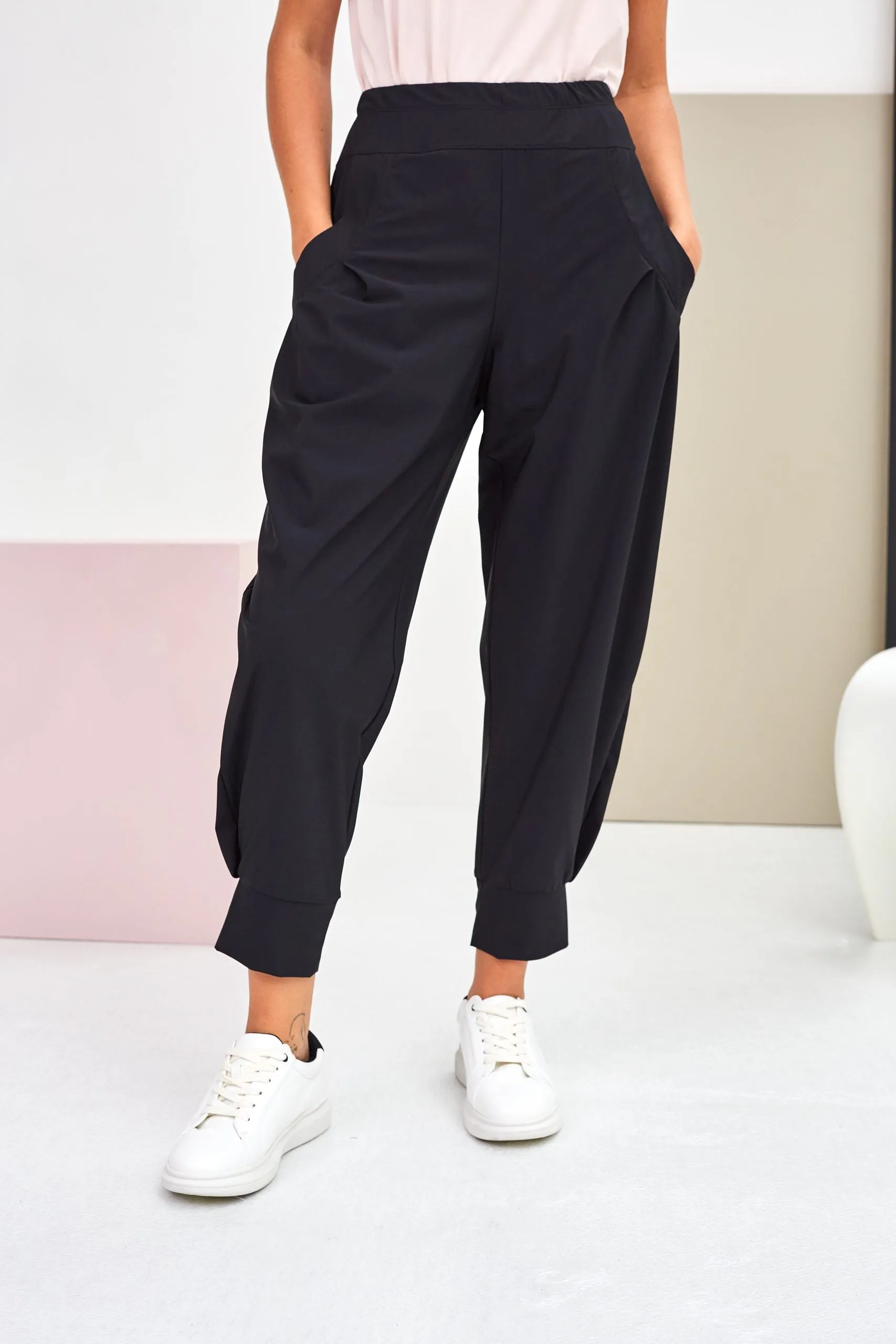 Naya Iconic Cuff Trouser. MINK ONLY