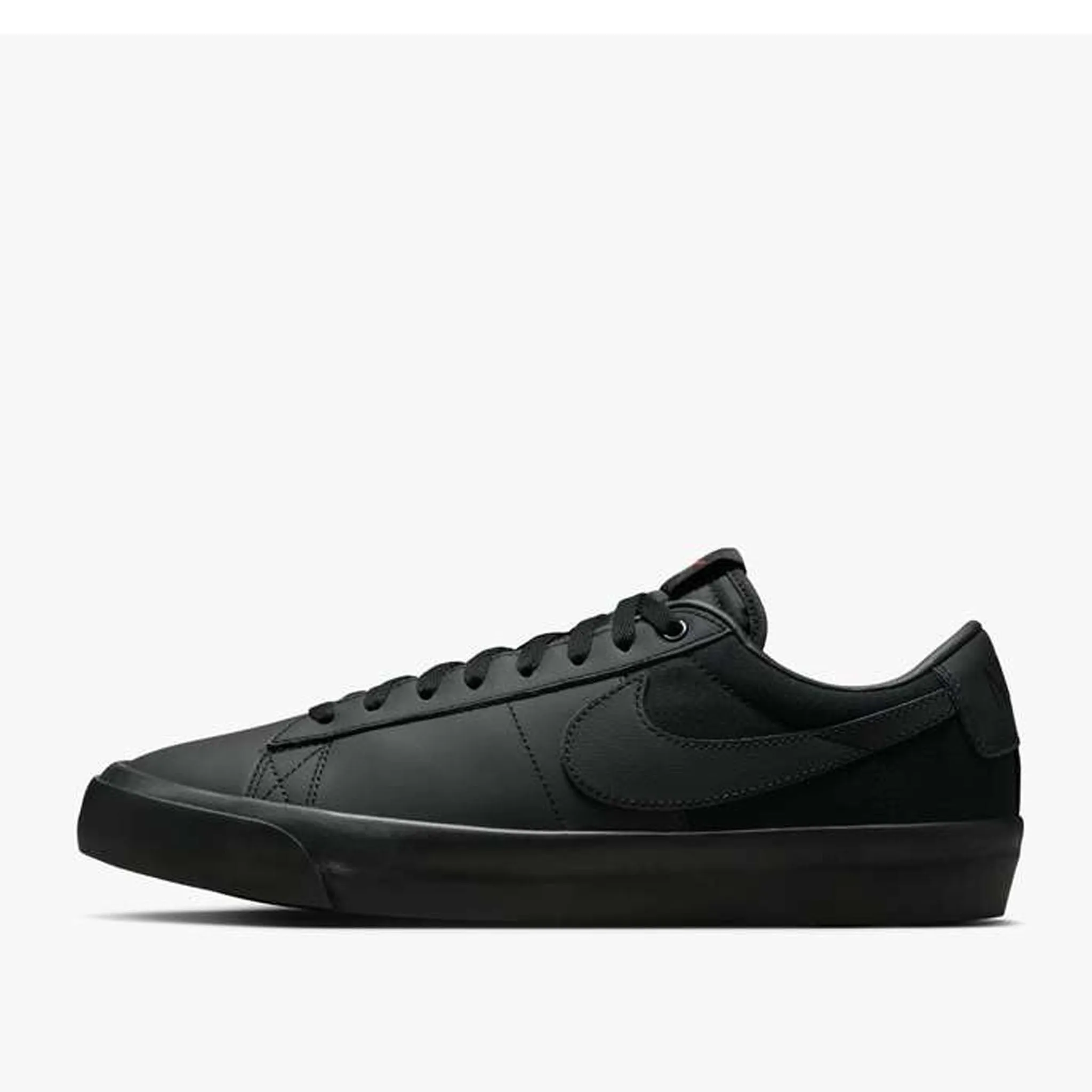 Nike Blazer Low GT Pro ISO Triple Black