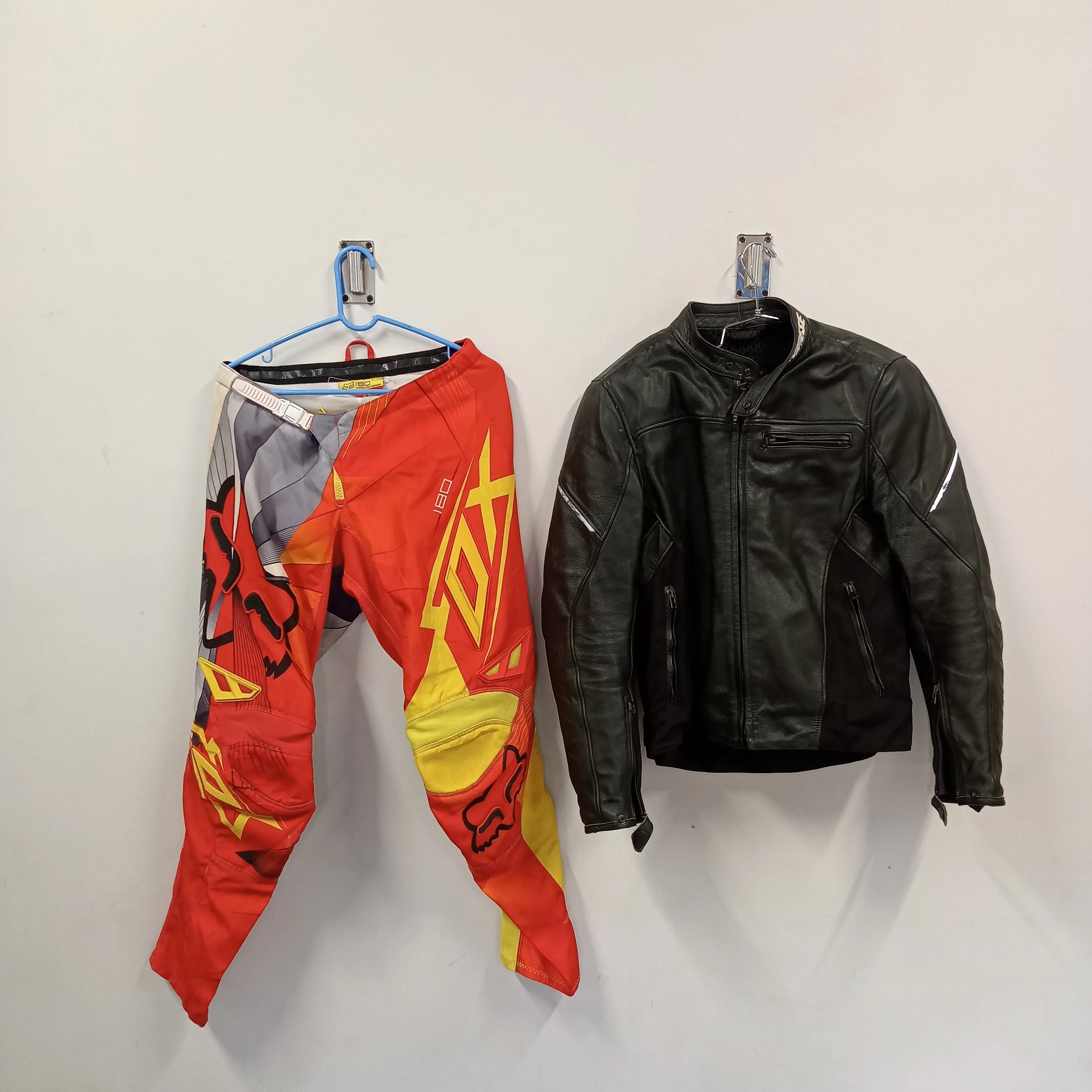 RACING BIKER JACKETS & TROUSERS - 48 PCS