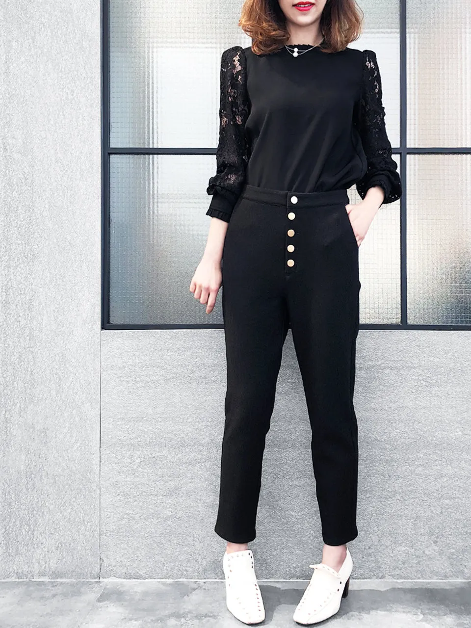 Surprise Sale! Black Cropped High Waist Taper Trousers